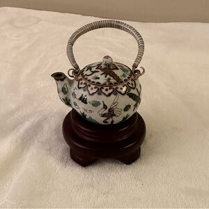 ANTIQUE TEAPOT